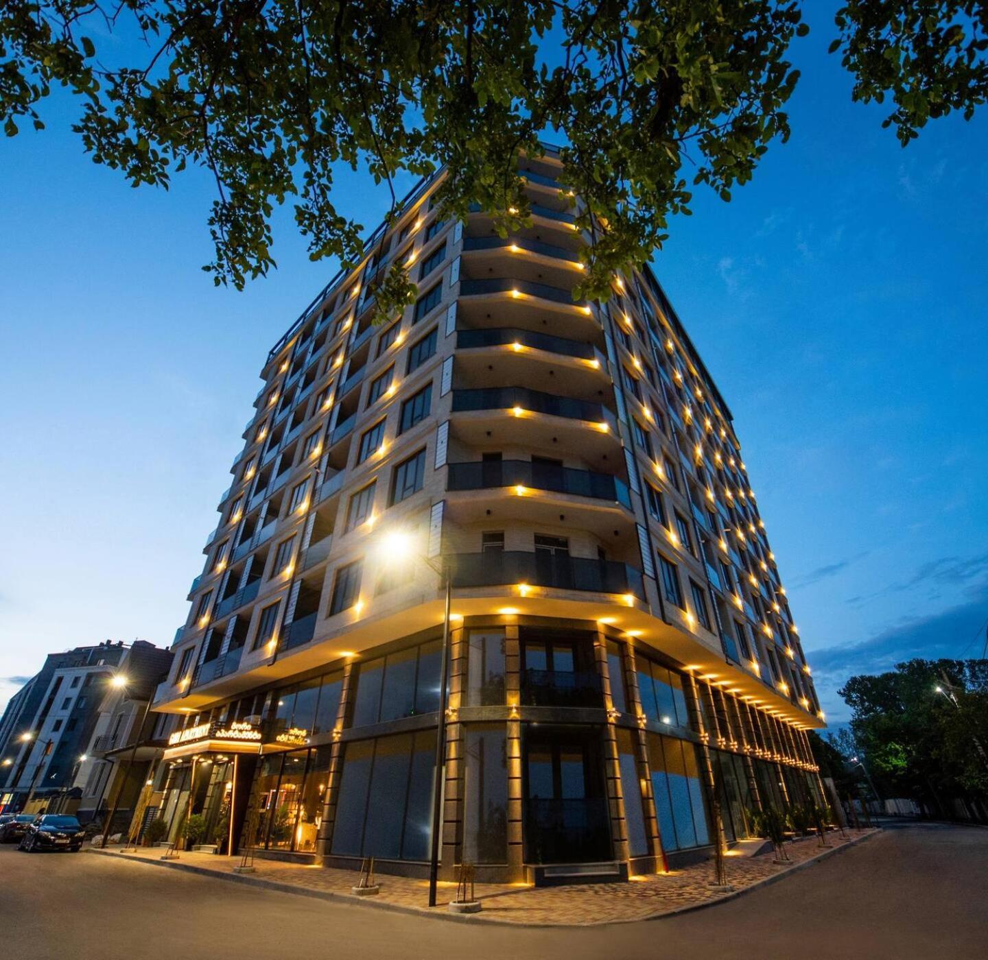 Gori Palace Apartments エクステリア 写真