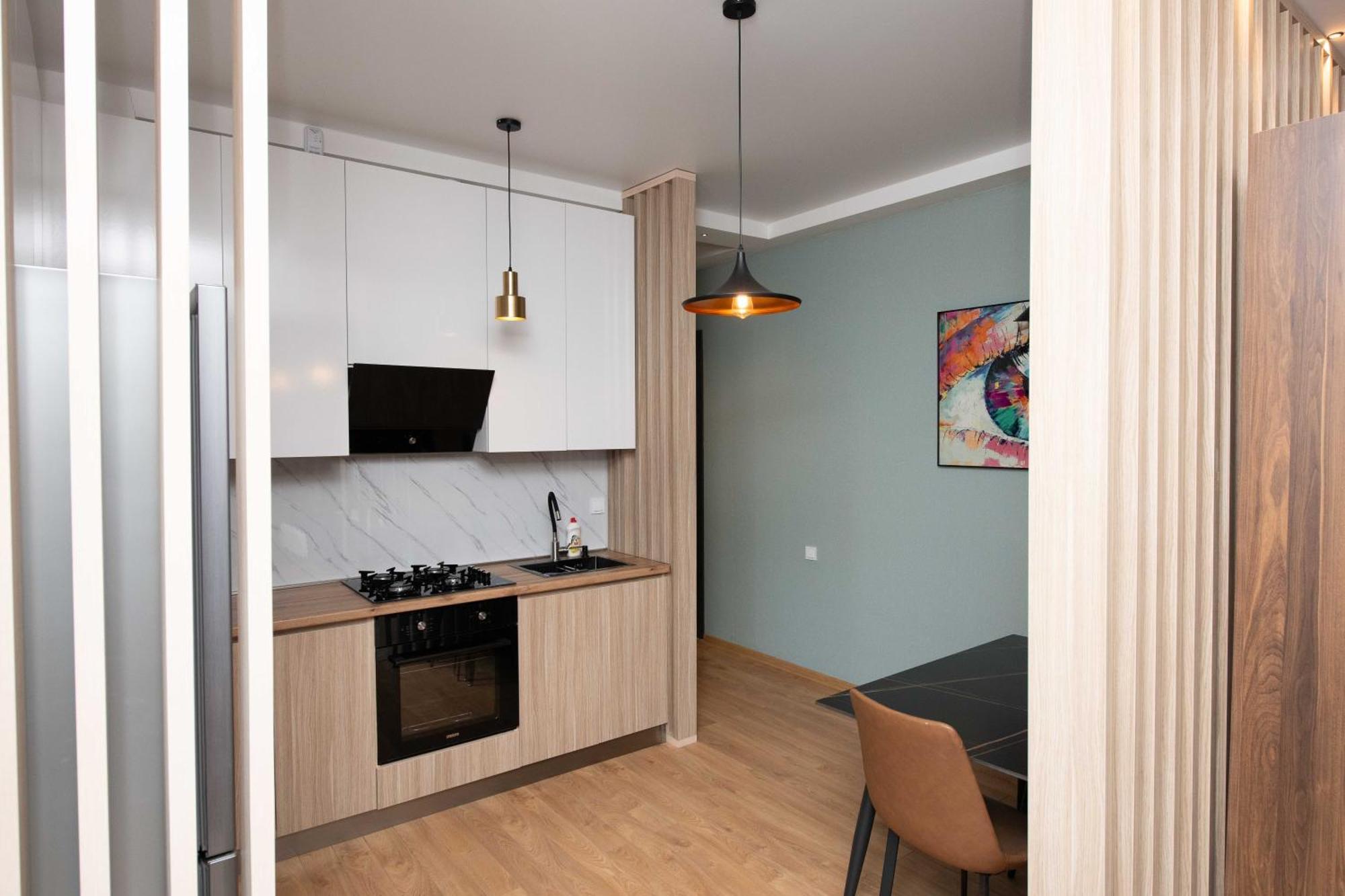 Gori Palace Apartments エクステリア 写真